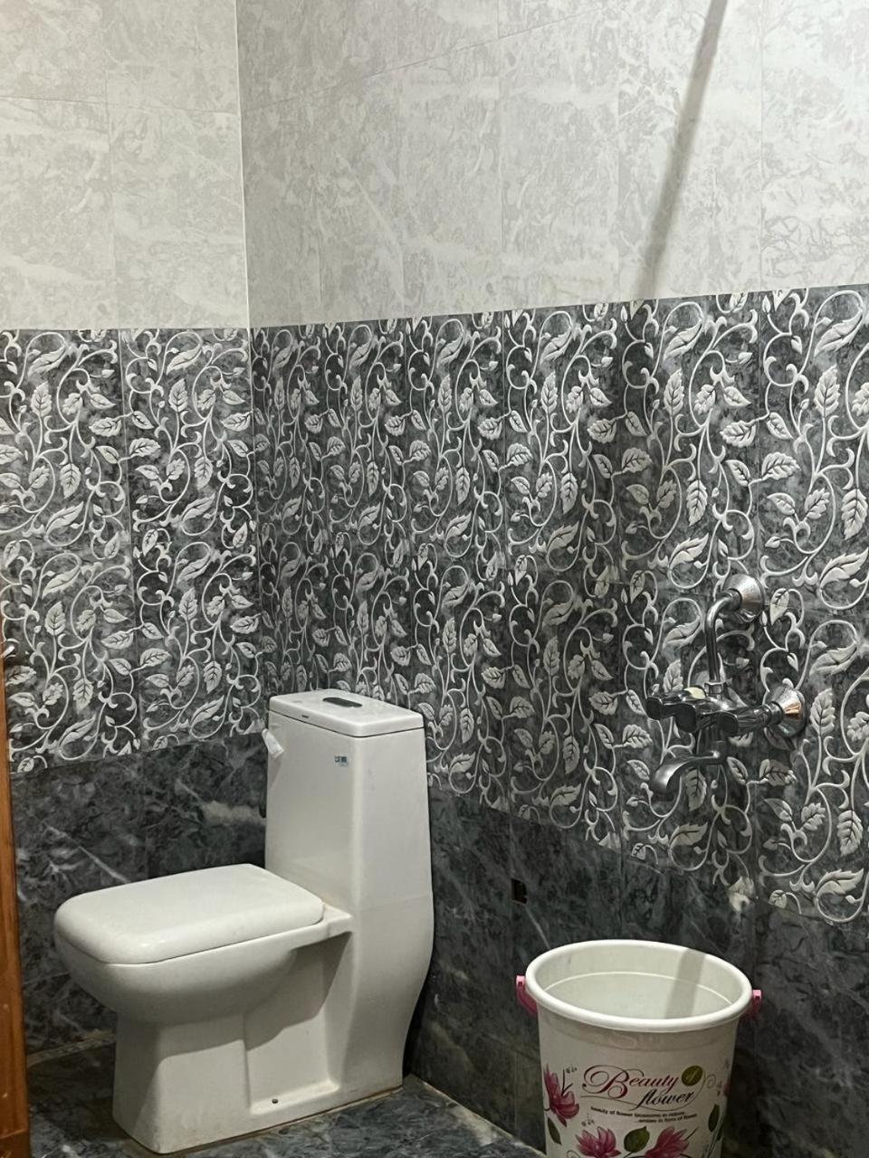 Kashi Inn Varanasi Dış mekan fotoğraf